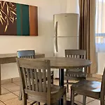 Sunrock Hotel & Suites 